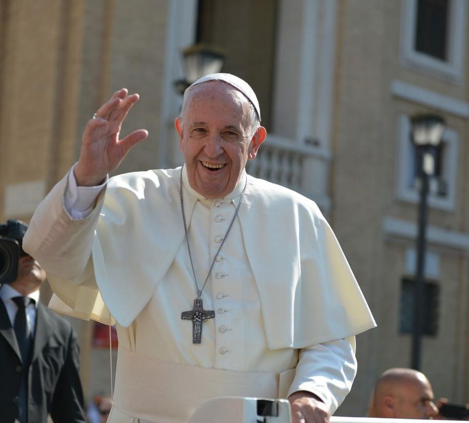 pope-5678517_1280
